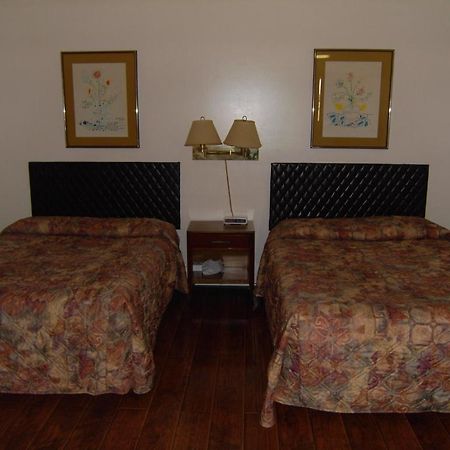 Virden Motel 객실 사진